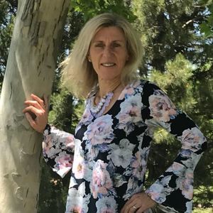 Meet your Posher, Shelly